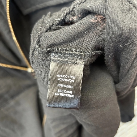 Torrid Dual Fold Zip Front Crop Jacket - New - Size 3 (22/24) - Picture 3 of 4